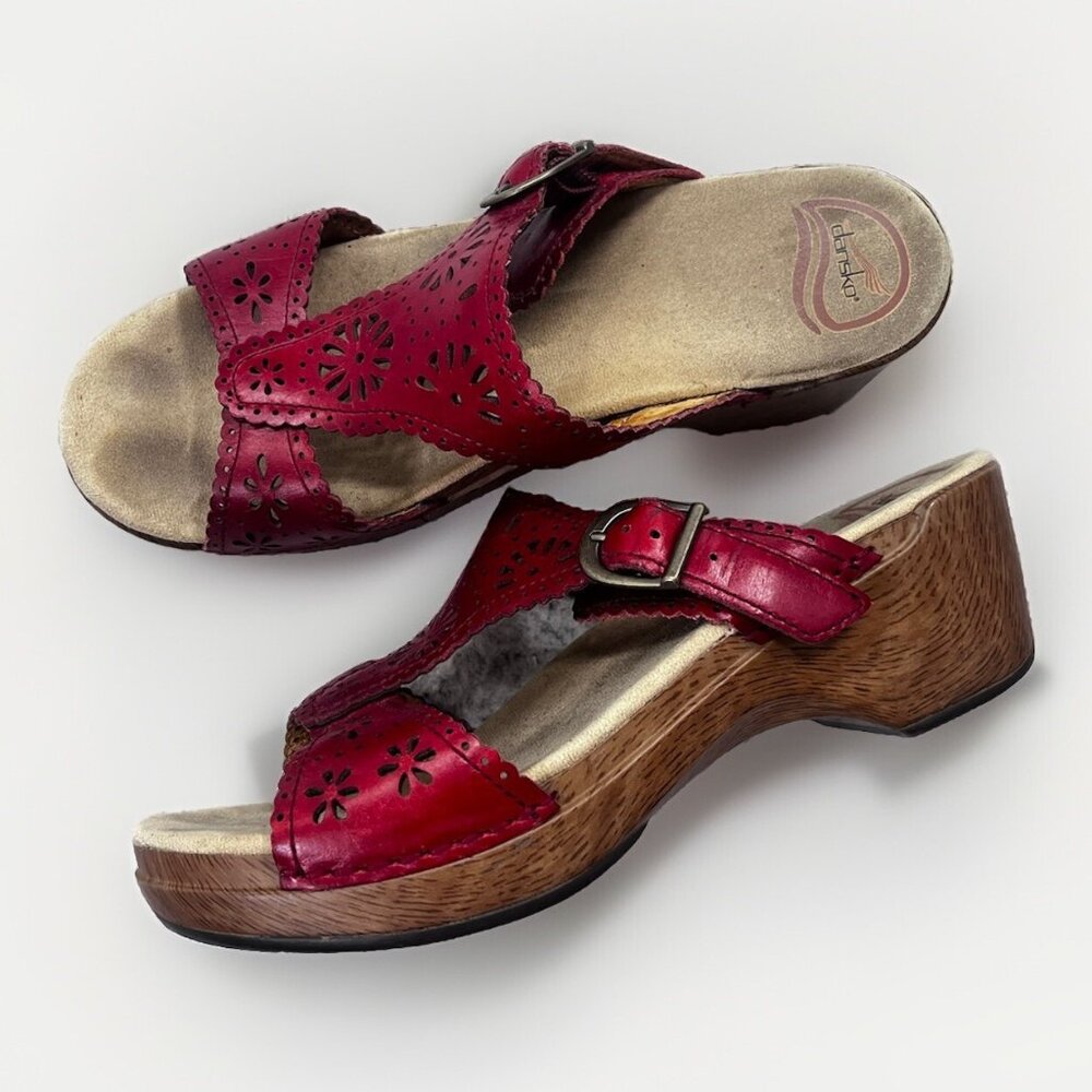 Women's Dansko Red Leather Upper Slip On Open Toe Side Buckle Sandal Size 40